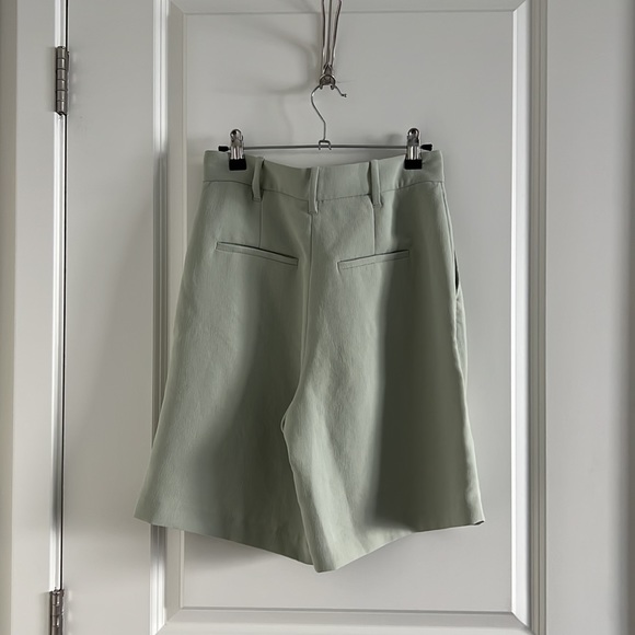 Aritzia Wilfred Limerick Short - Pastel Green - Picture 4 of 7